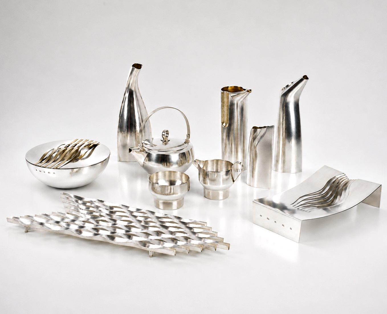 Specialist Auction: Decorative Arts (Macclesfield)